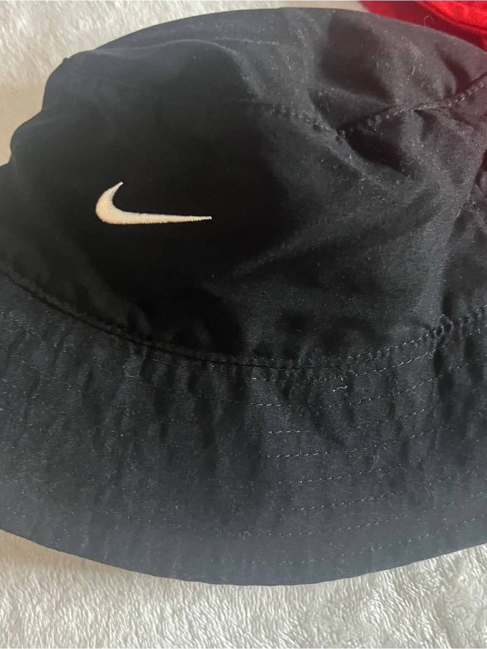 Nike Kids Black & Red UPF 40+ Chin Strap Bucket Hat Set Of Two One Size